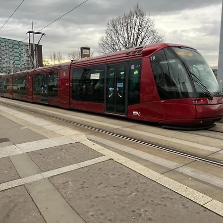 Lejlighed Le Toit Des Volcans - 8 Couchages - Terrasse Privee Et Wifi Clermont-Ferrand