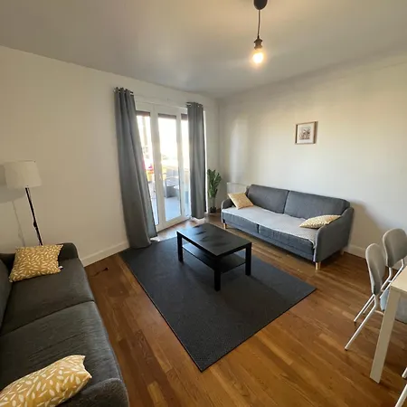 Le Toit Des Volcans - 8 Couchages - Terrasse Privee Et Wifi Daire *