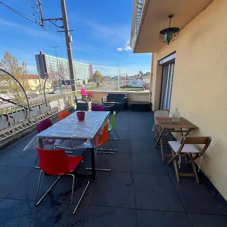Le Toit Des Volcans - 8 Couchages - Terrasse Privee Et Wifi Clermont-Ferrand