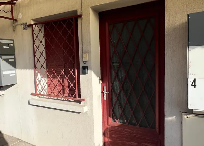 Le Toit Des Volcans - 8 Couchages - Terrasse Privee Et Wifi Daire *